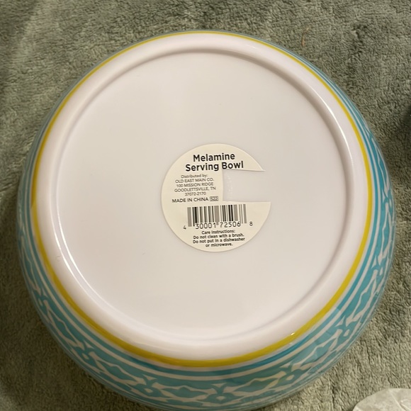 Lemon melamine srv bowl, 4 sm bowls, plate, ceramic lemon salt & pepper shkrs - Picture 4 of 6